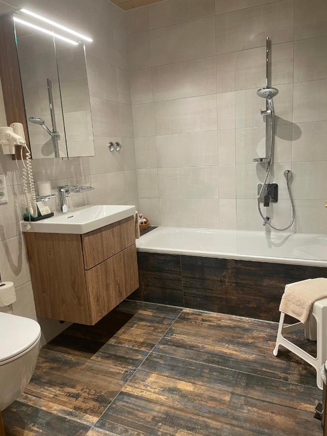 Deluxe Double Room Mountain View