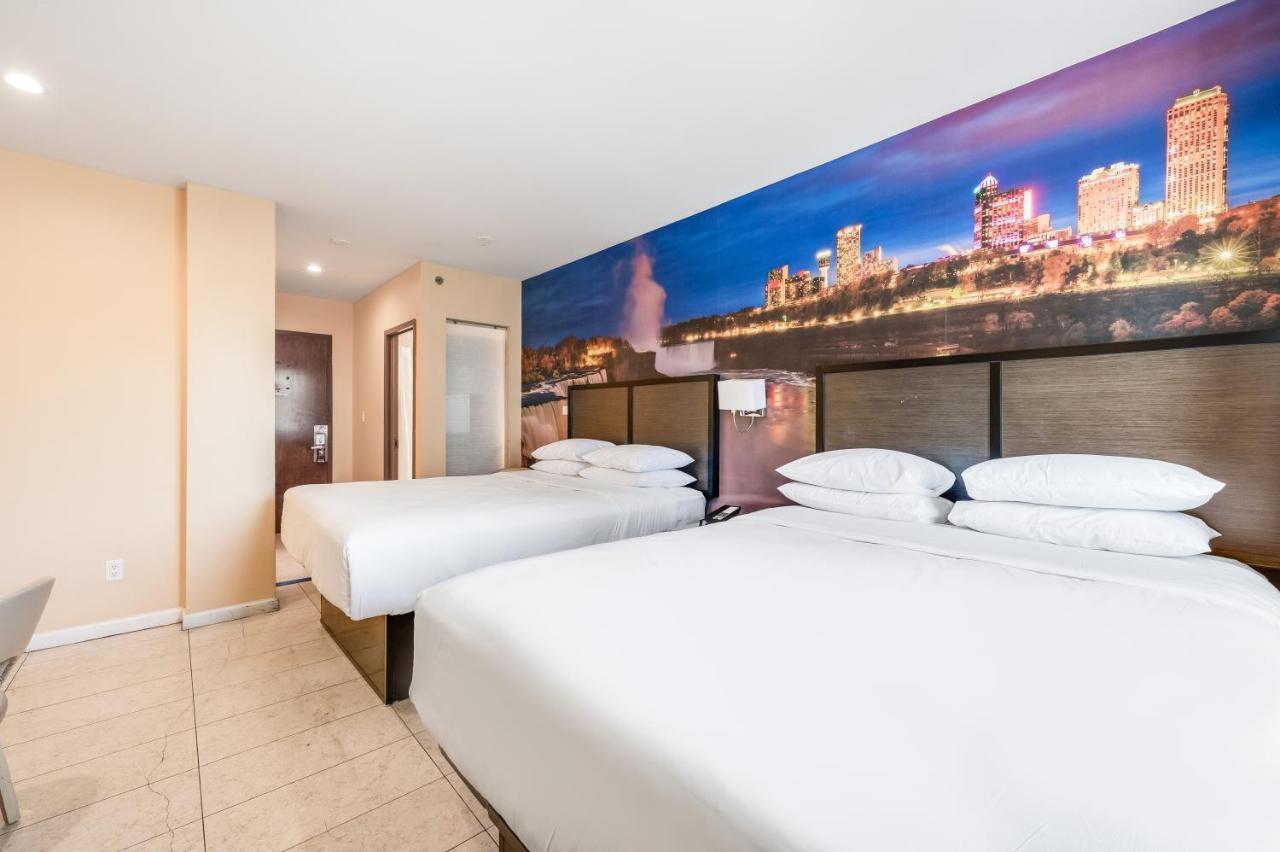 Quarto com Cama Queen-size