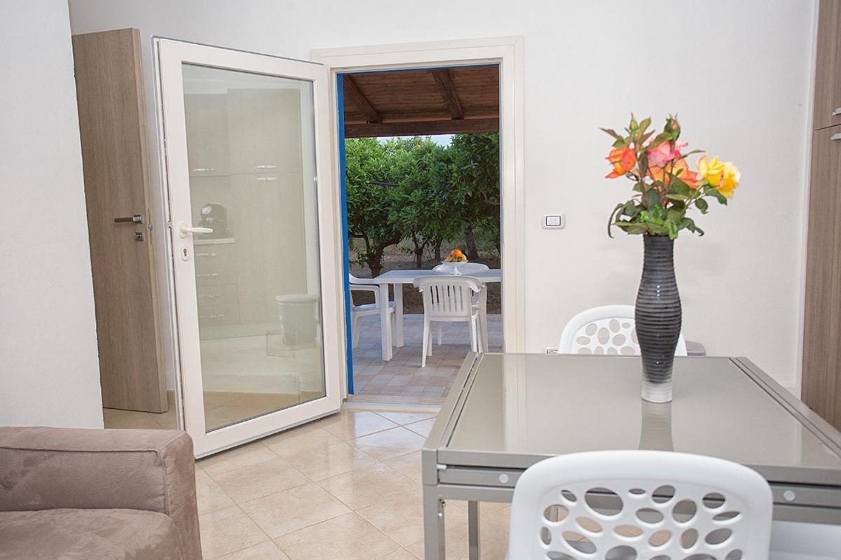 Family Room Garden View