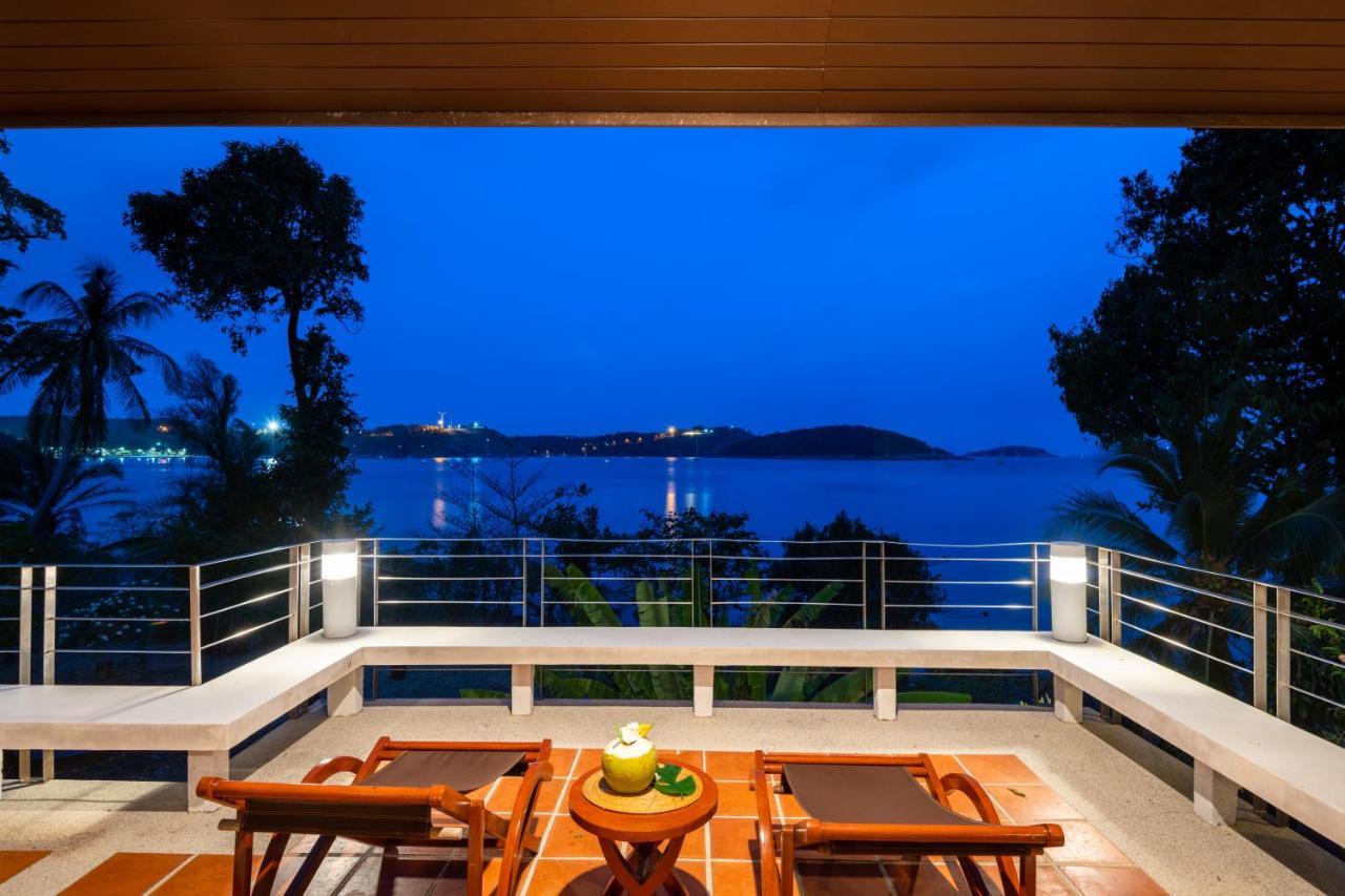 Pavillion Deluxe Double Room Beachfront