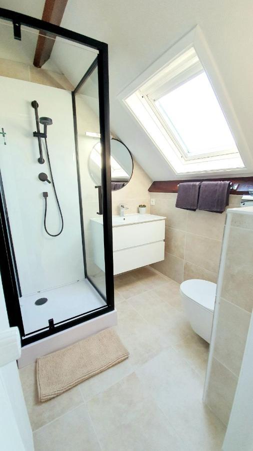 Deluxe Doppelzimmer (2 Erwachsene & 1 Kind)