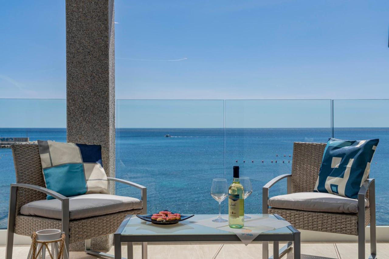 Deluxe Double or Twin Room Sea View