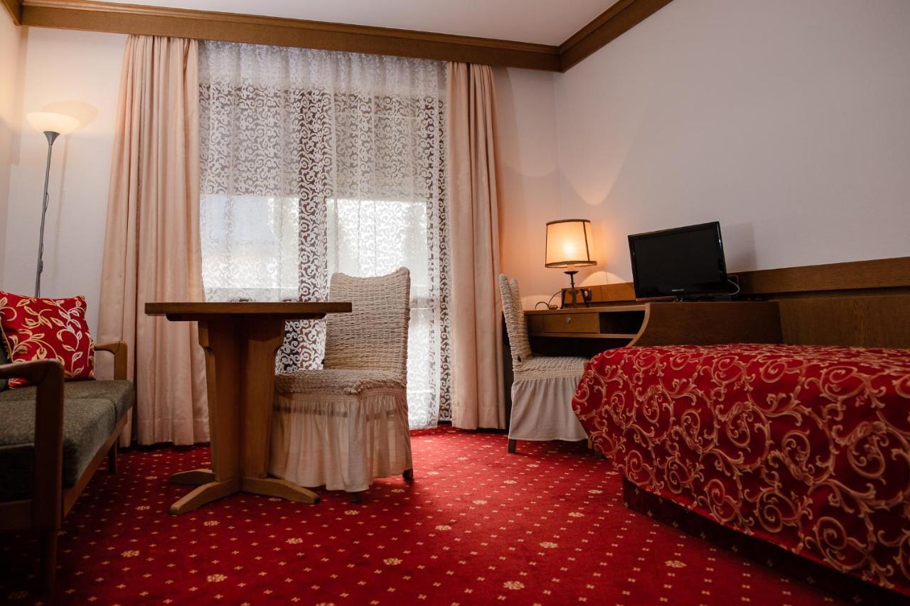Single Room Balcony