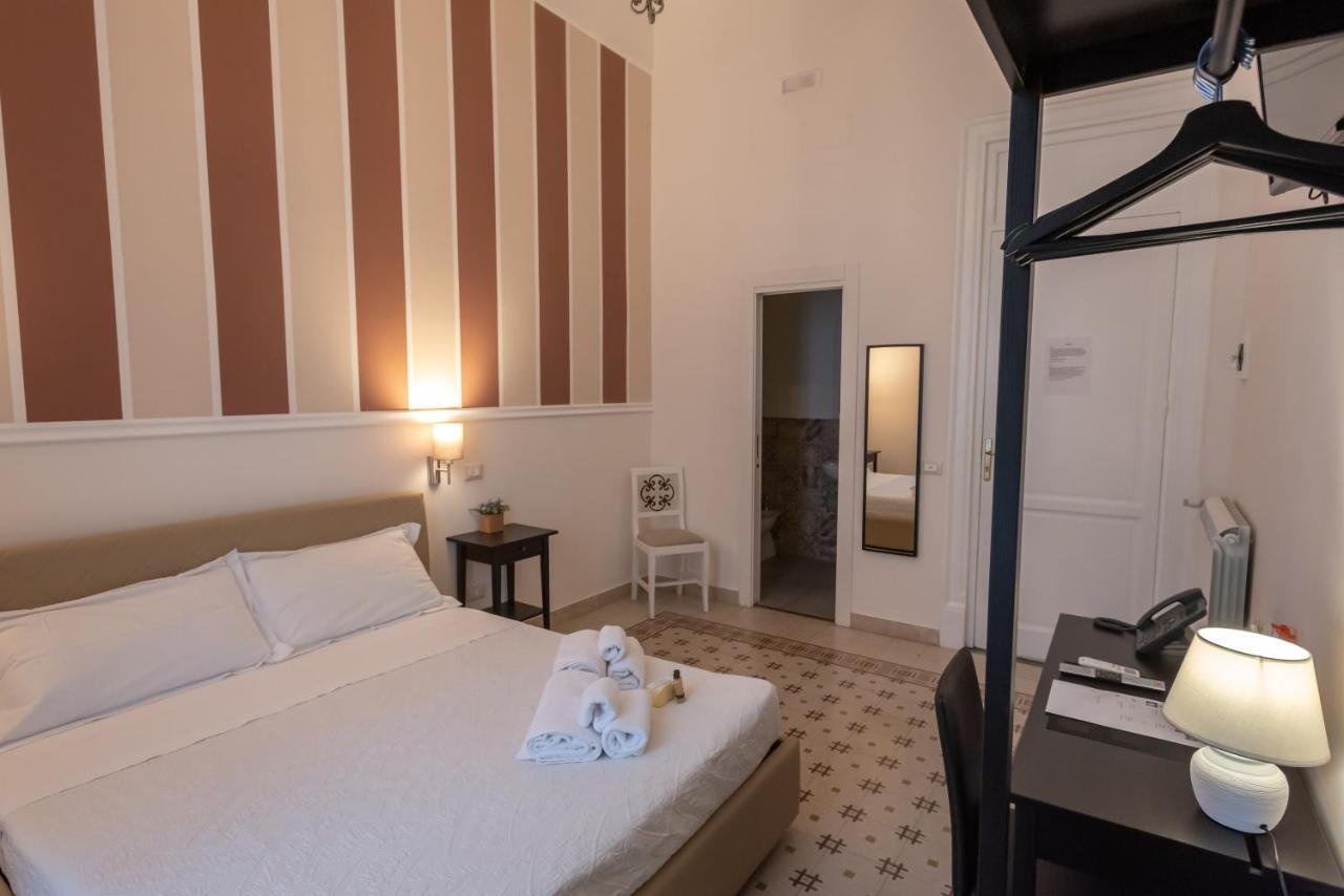 Double Room Private Bathroom