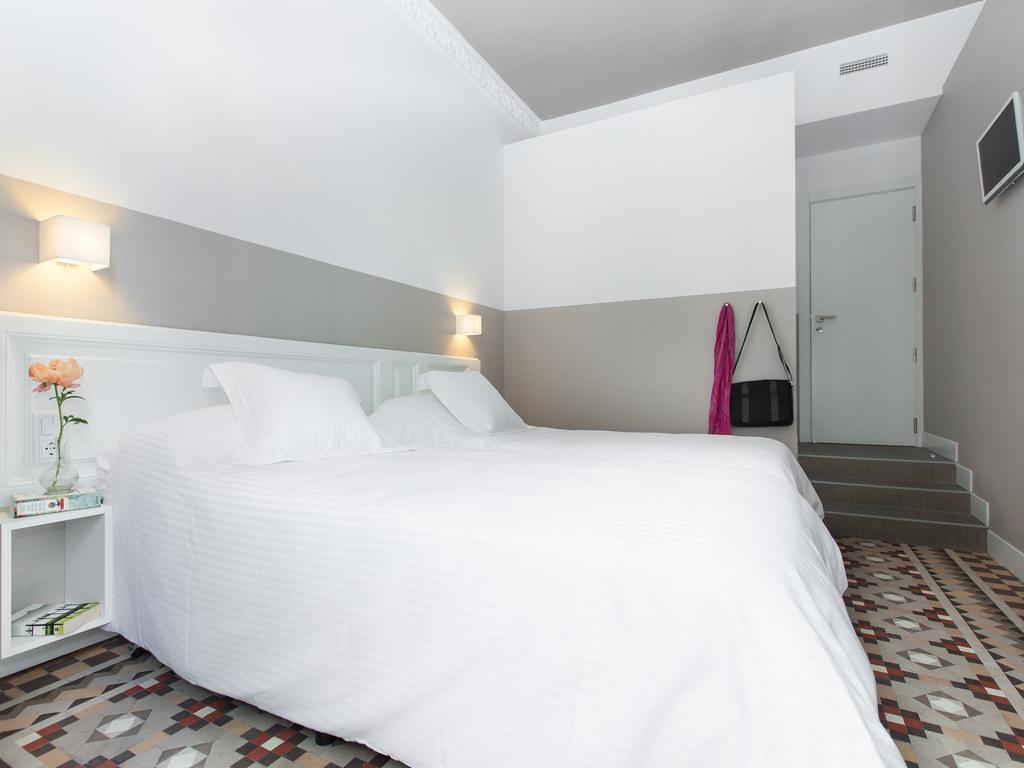 Superior Double or Twin Room with Balcony,111854718:JPEG