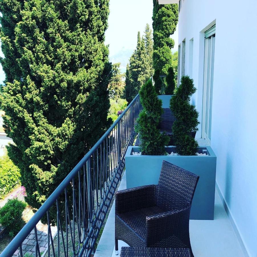 Deluxe Triple Room Sea View