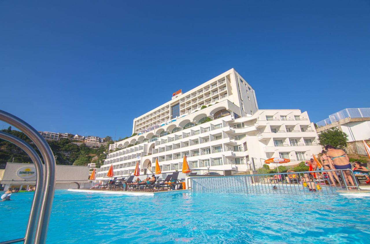 Standard Double or Twin Room Balcony