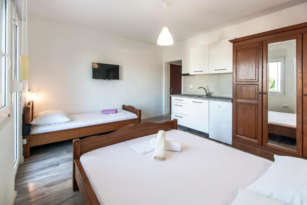 Triple Room Sea View