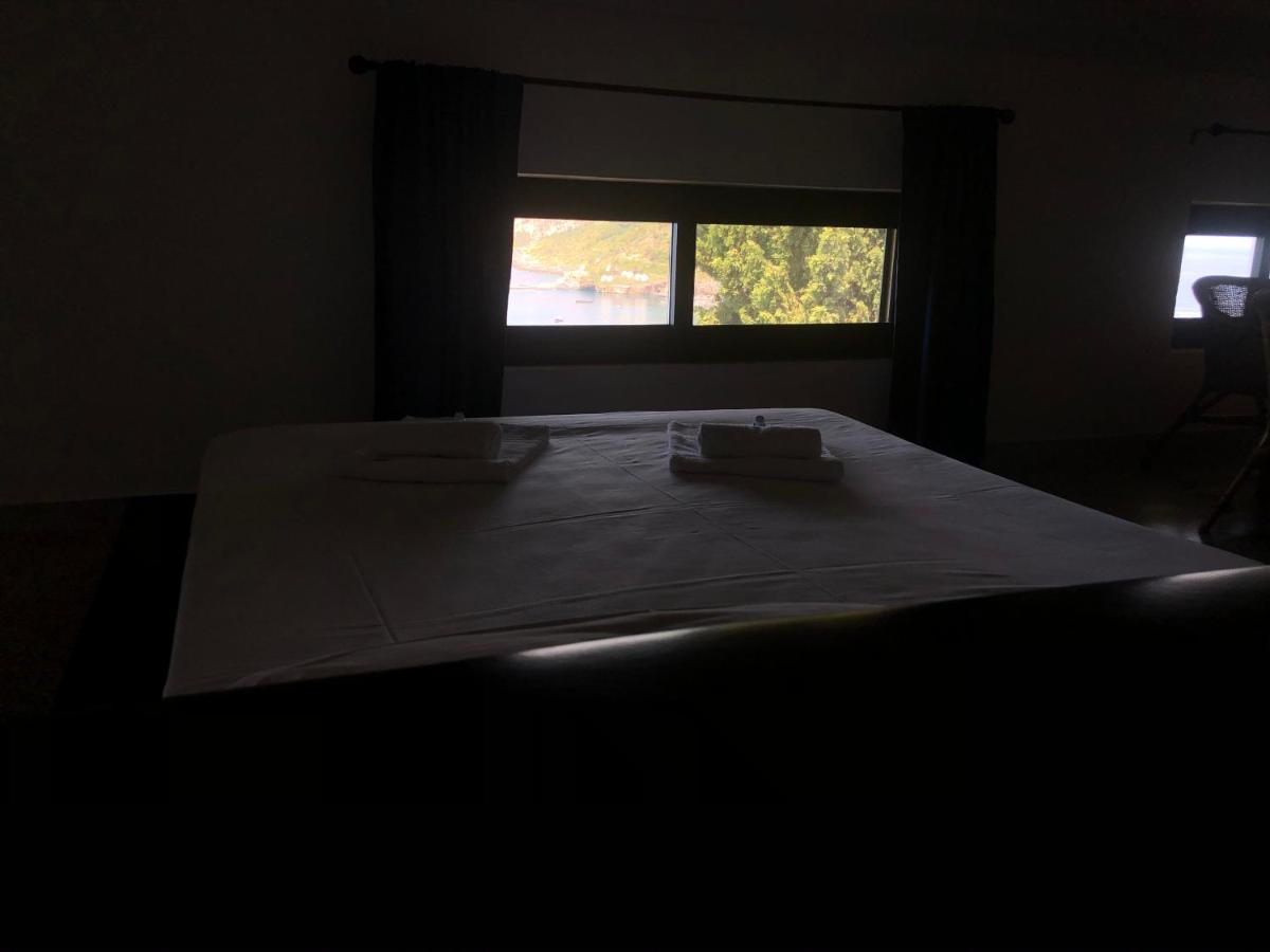 Japanese-Style Room