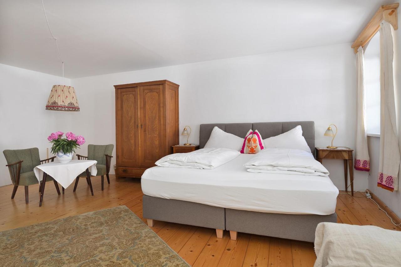 Economy Vierbettzimmer mit Gemeinschaftsdusche und -WC (ohne Seeblick)