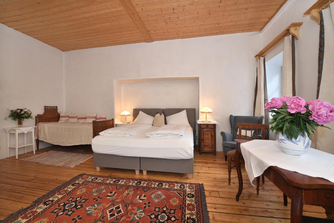 Classic Quadruple Room