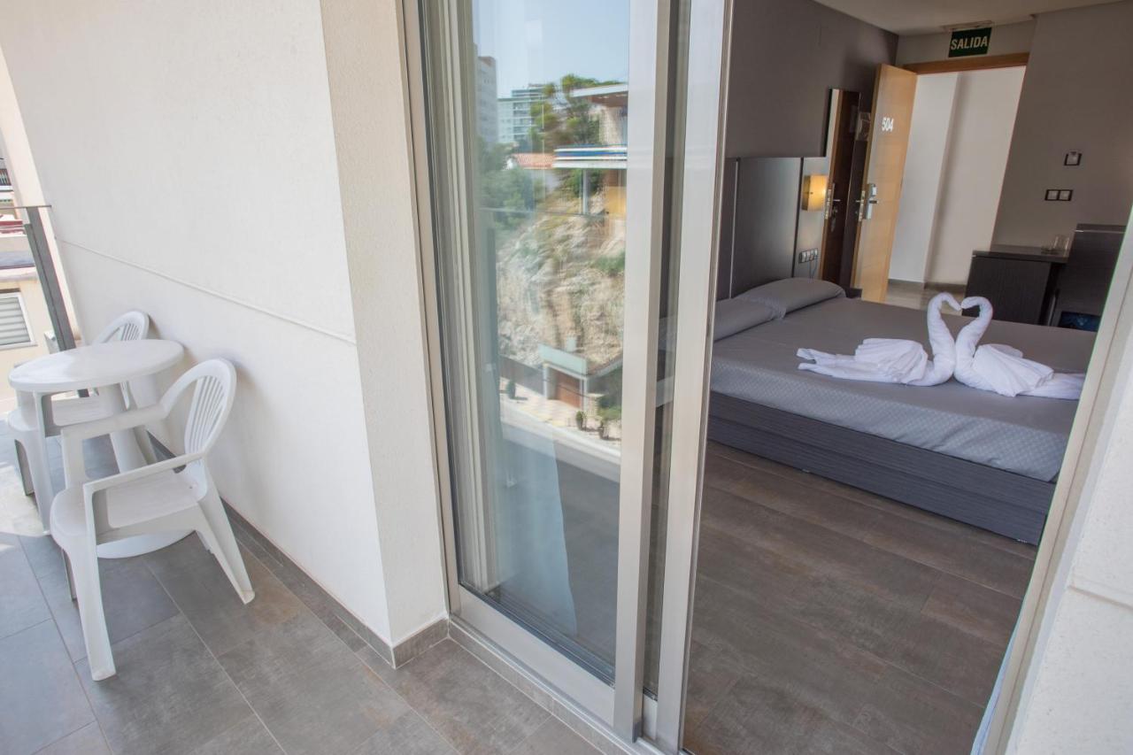 Double or Twin Room Sea View
