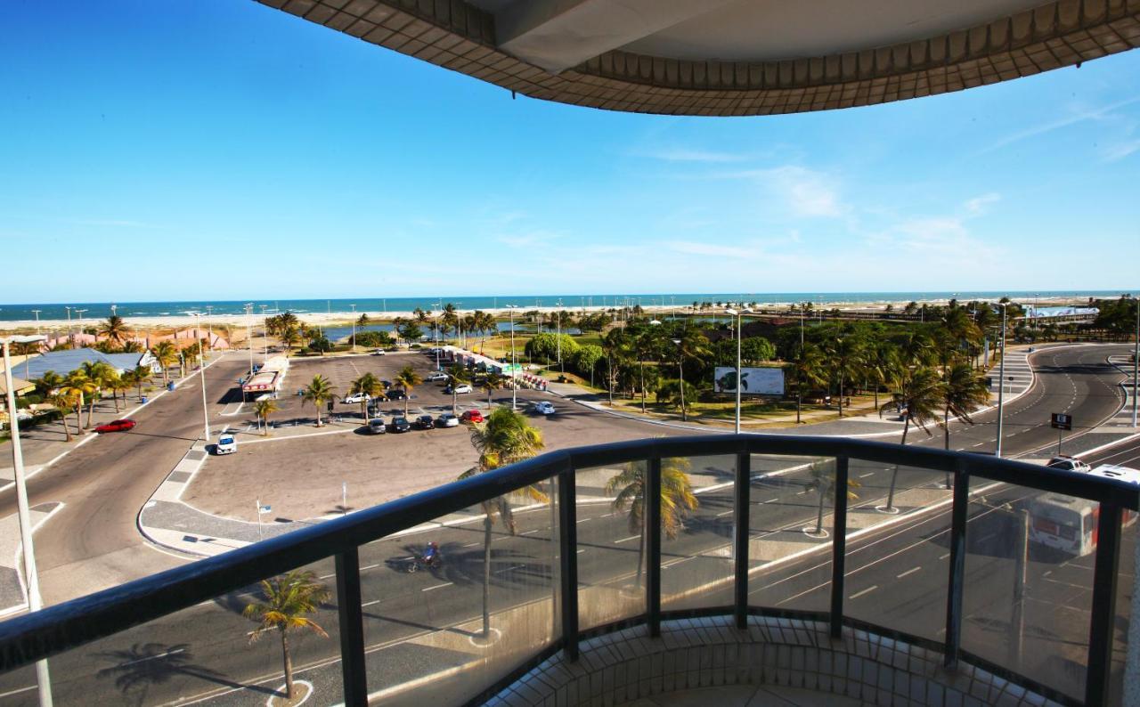 Quarto Superior com Cama de Casal ou 2 de Solteiro com Vista do Mar