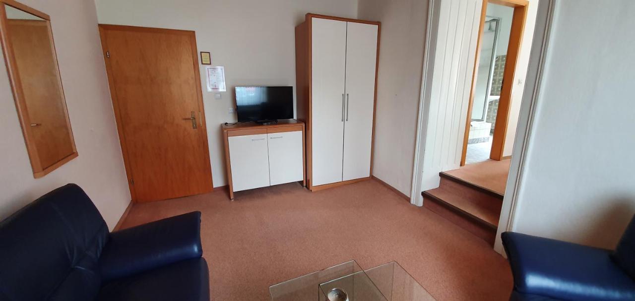 Classic Triple Room with Castle View,1498573126:JPEG