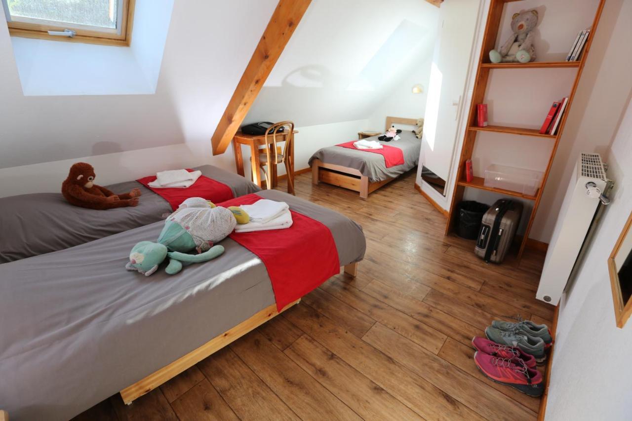 Chambre Triple avec Salle de Bains Privative