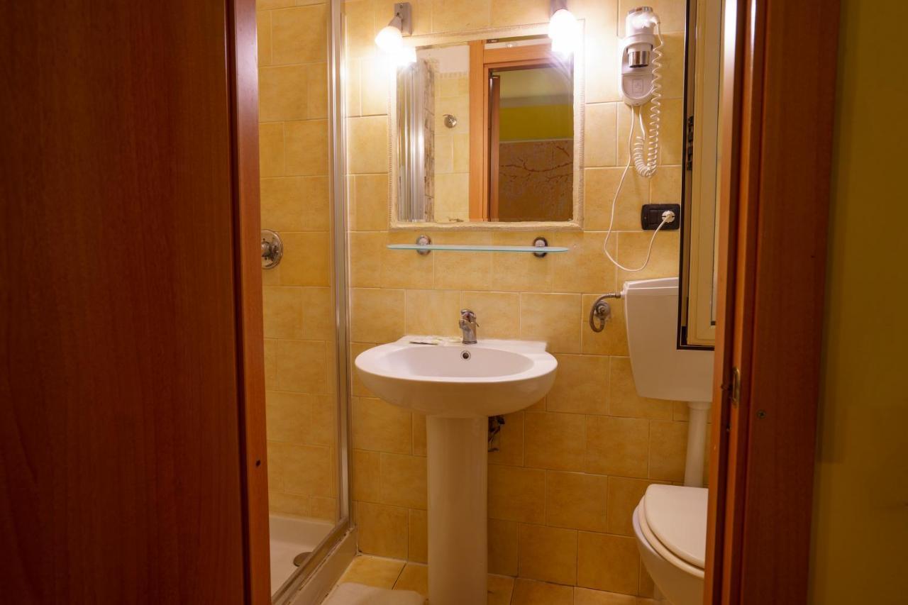 Triple Room Private Bathroom