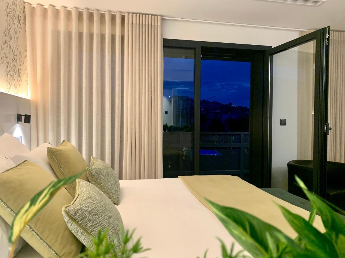 Deluxe Double or Twin Room Balcony