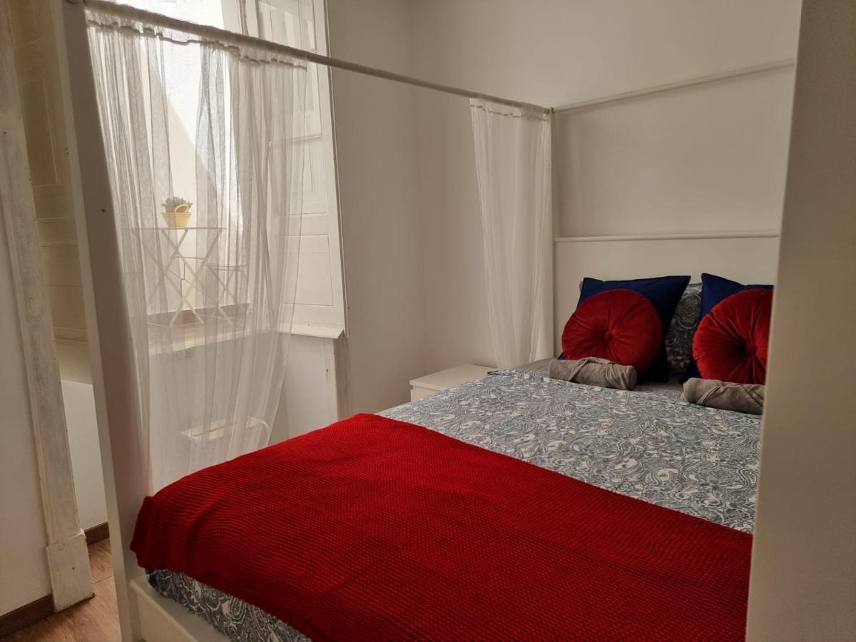 Double Room Private External Bathroom