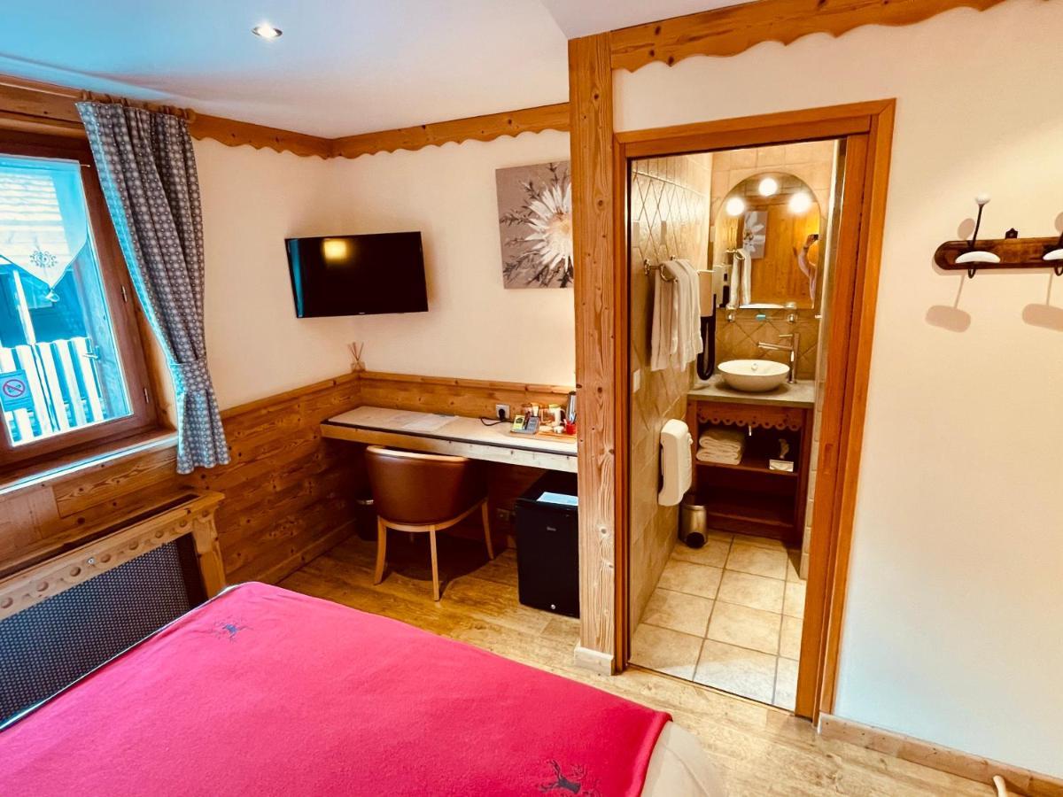 Standard Double Room,1169803819:JPEG