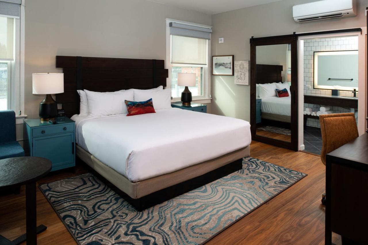 King Room Mobility Access or Hearing Accessible