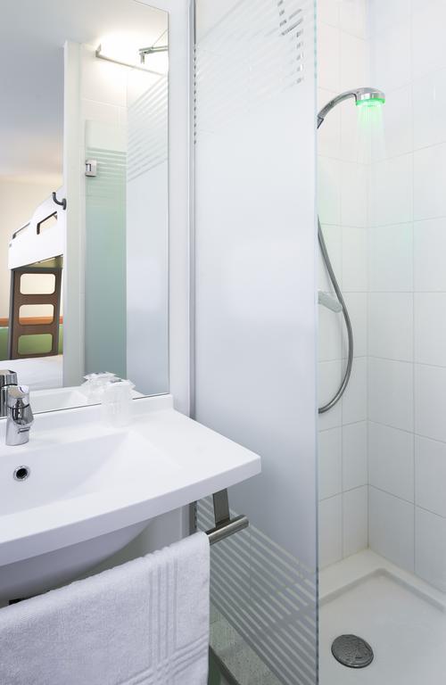 Economy Triple Room
