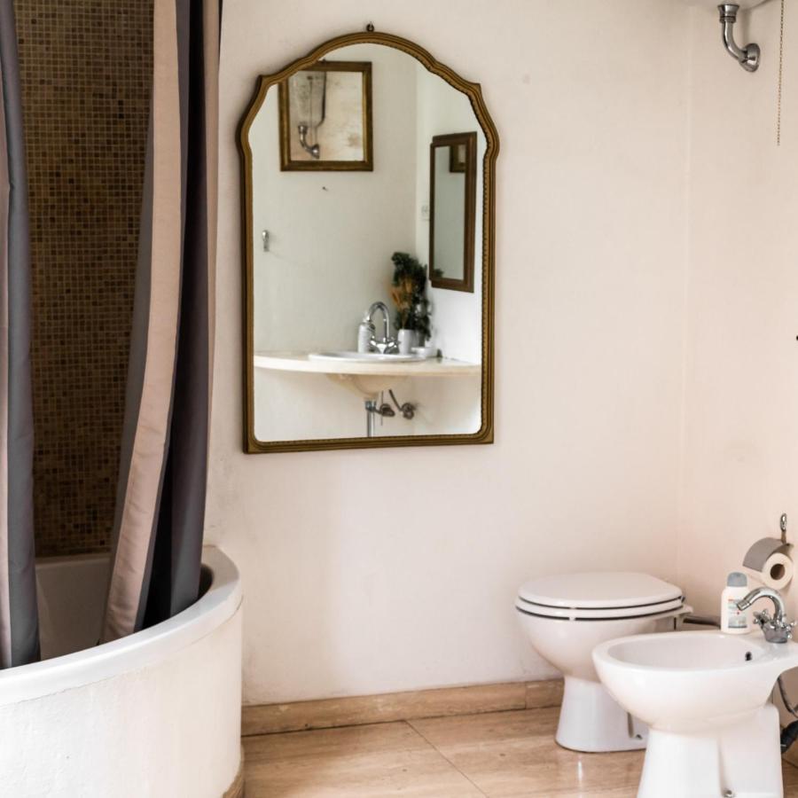 Double Room Private External Bathroom