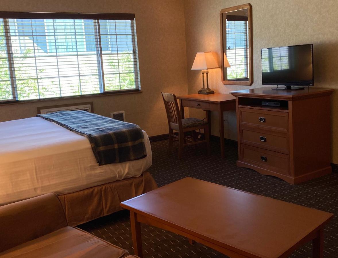 Classic Kitchenette King