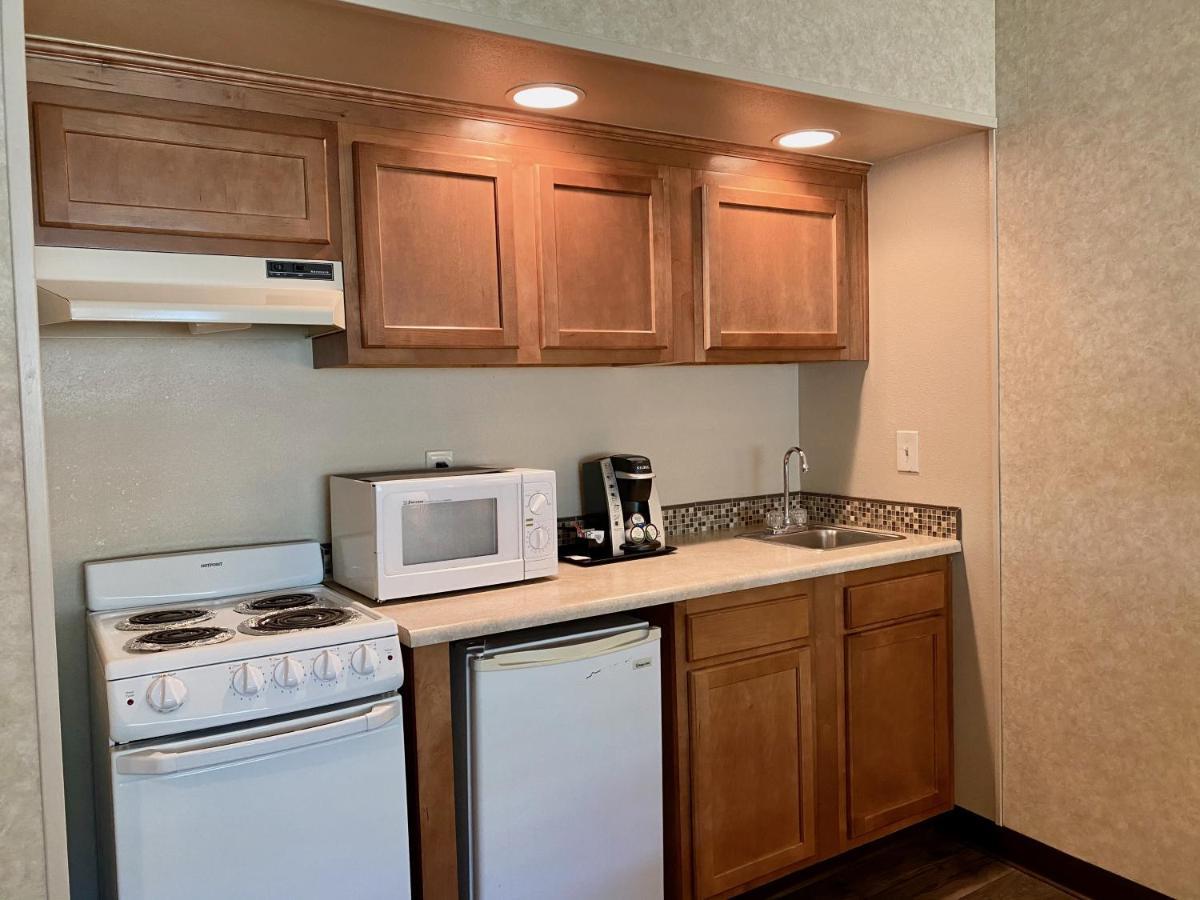 Classic Kitchenette King