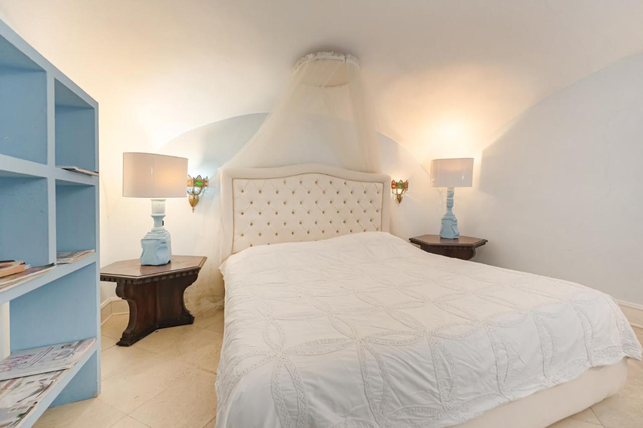 Queen Suite
