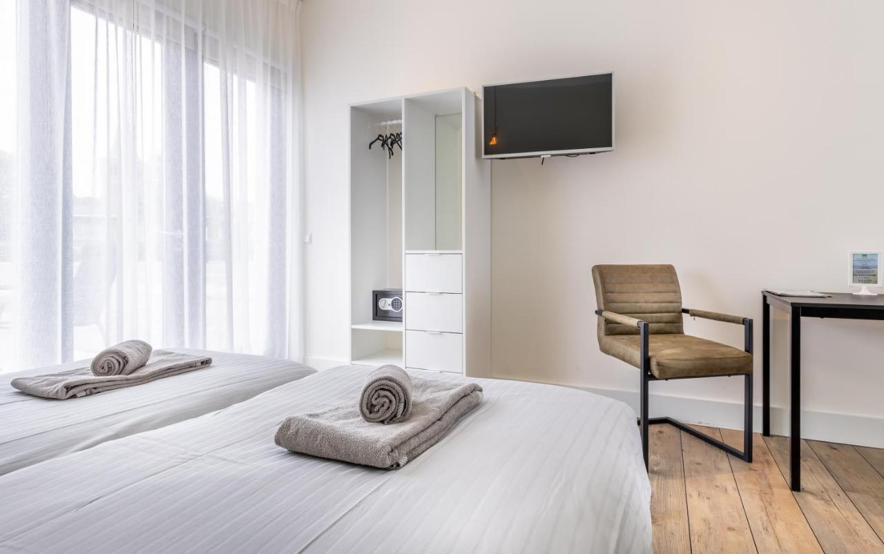 Deluxe Double or Twin Room City View