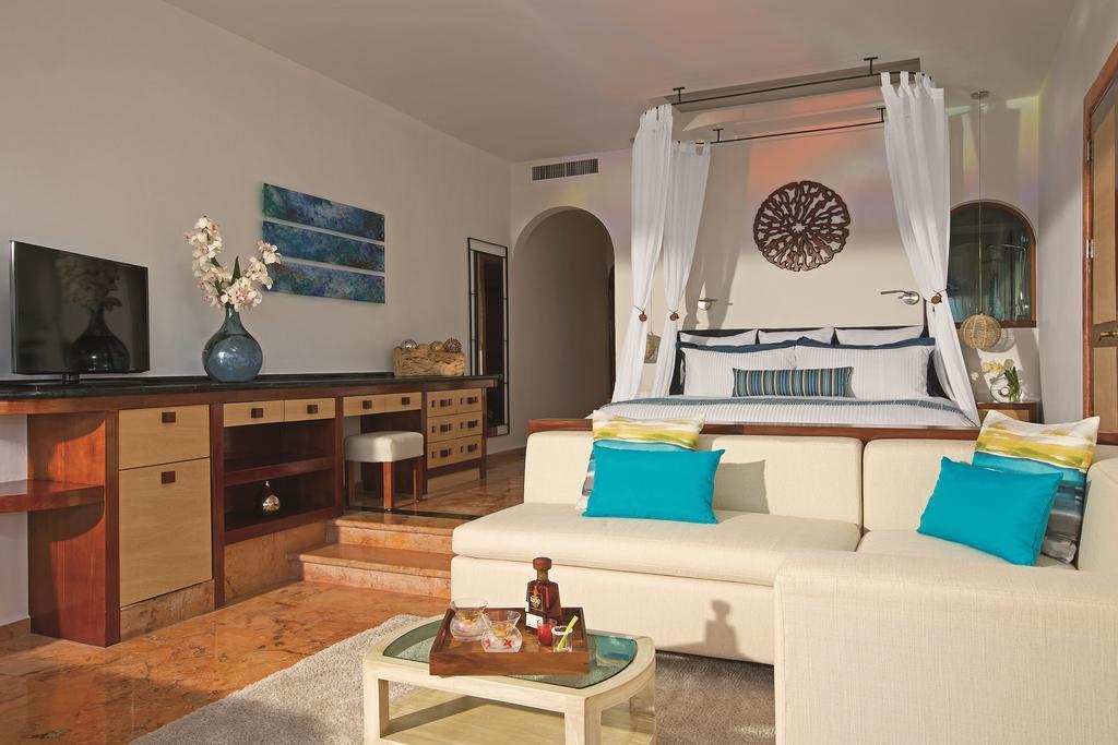 Junior Suite King Superior Ocean Front