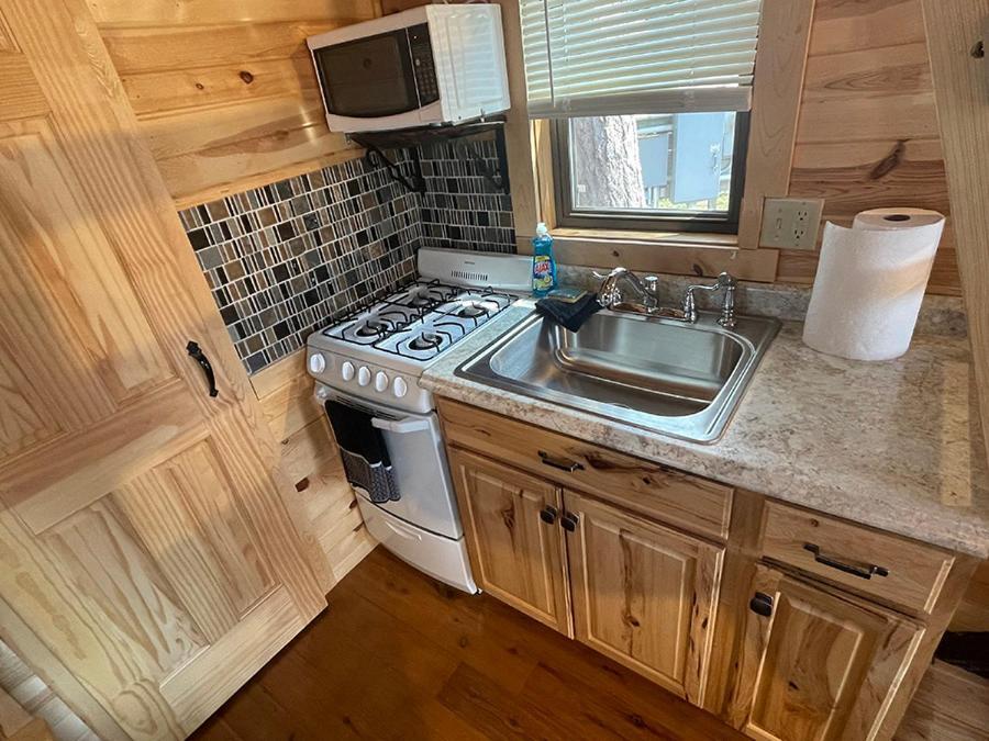 One-Bedroom Cottage