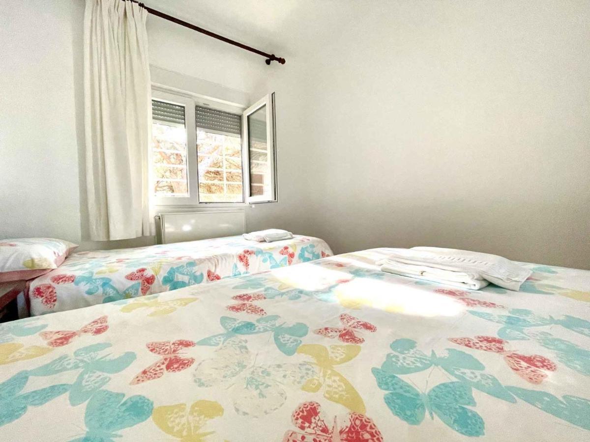 Two-Bedroom Apartment,1125936210:JPEG