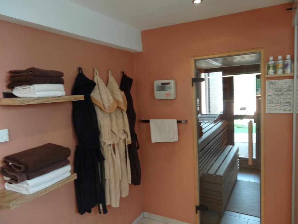 King Room Spa Bath