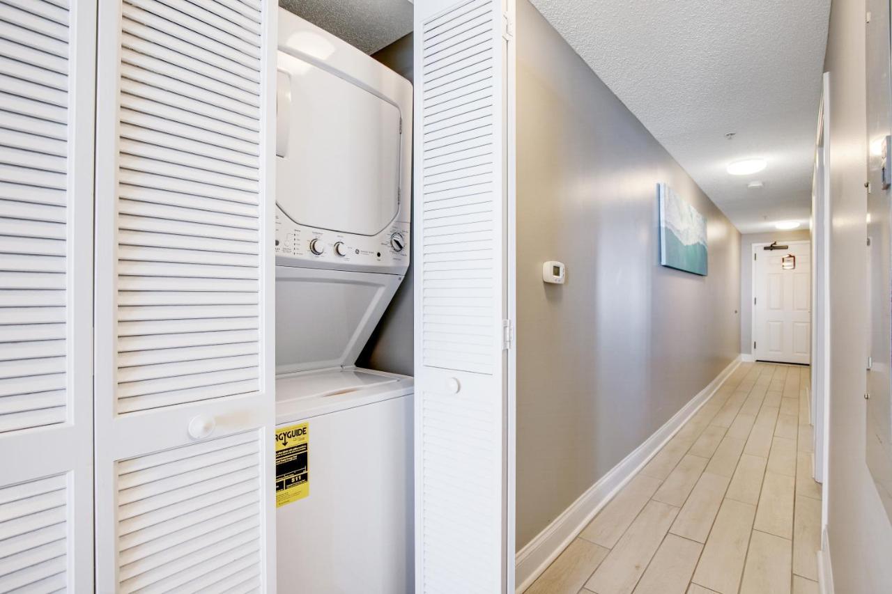Two-Bedroom Suite Ocean Front