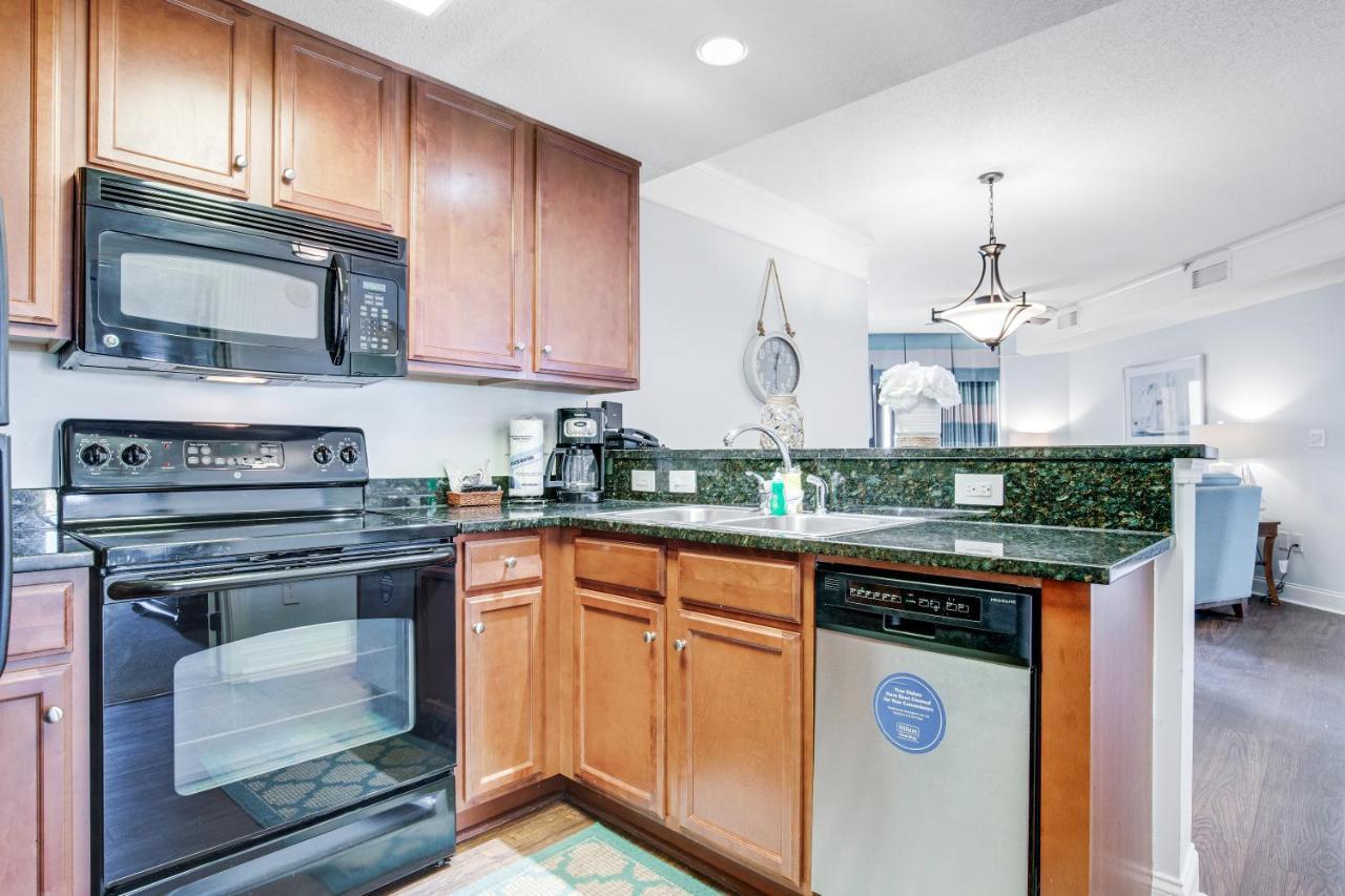Two-Bedroom Suite Partial Sea View