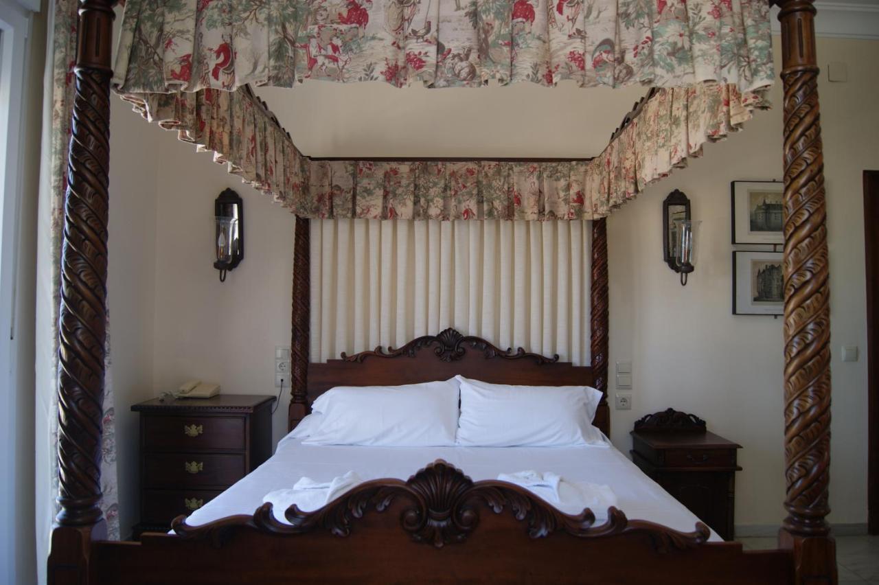 Double or Twin Room Sea View