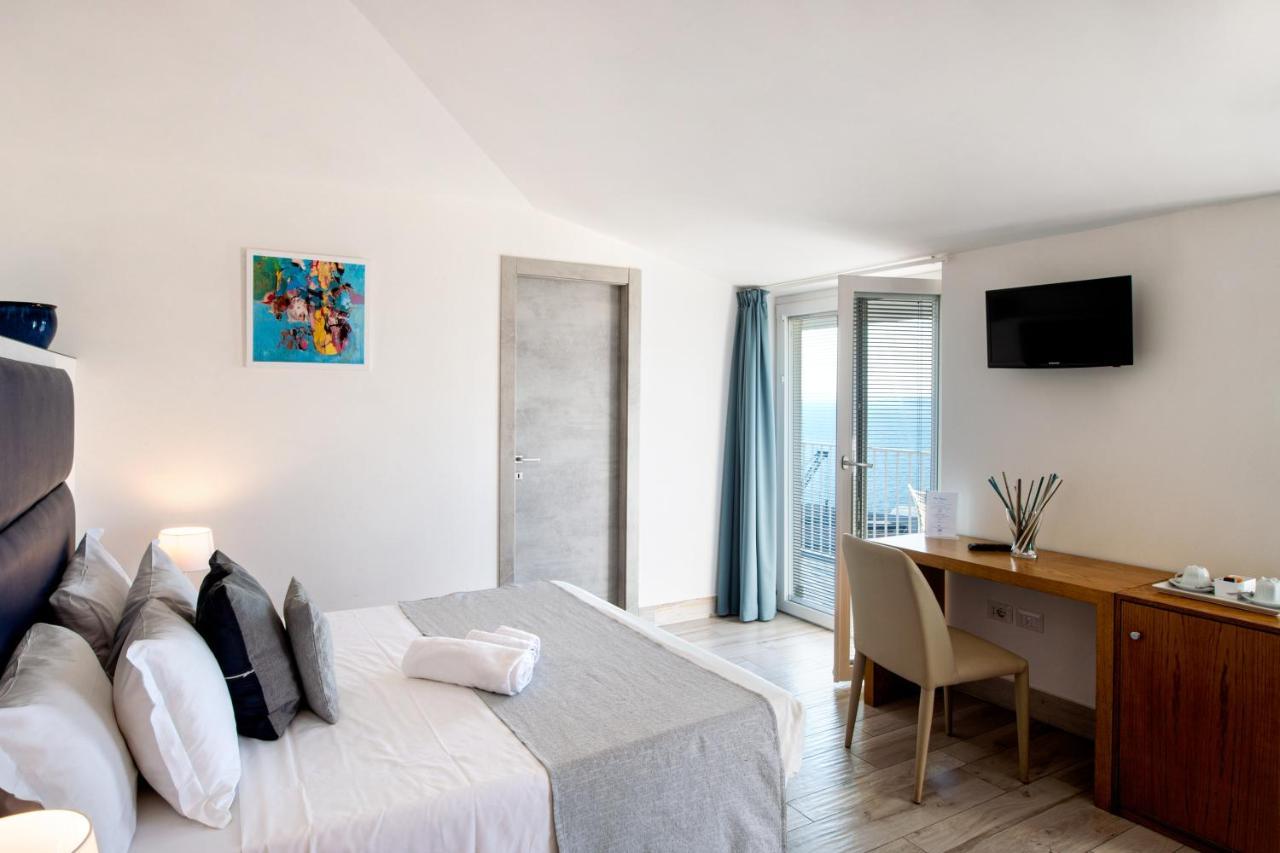 Double Room Sea View