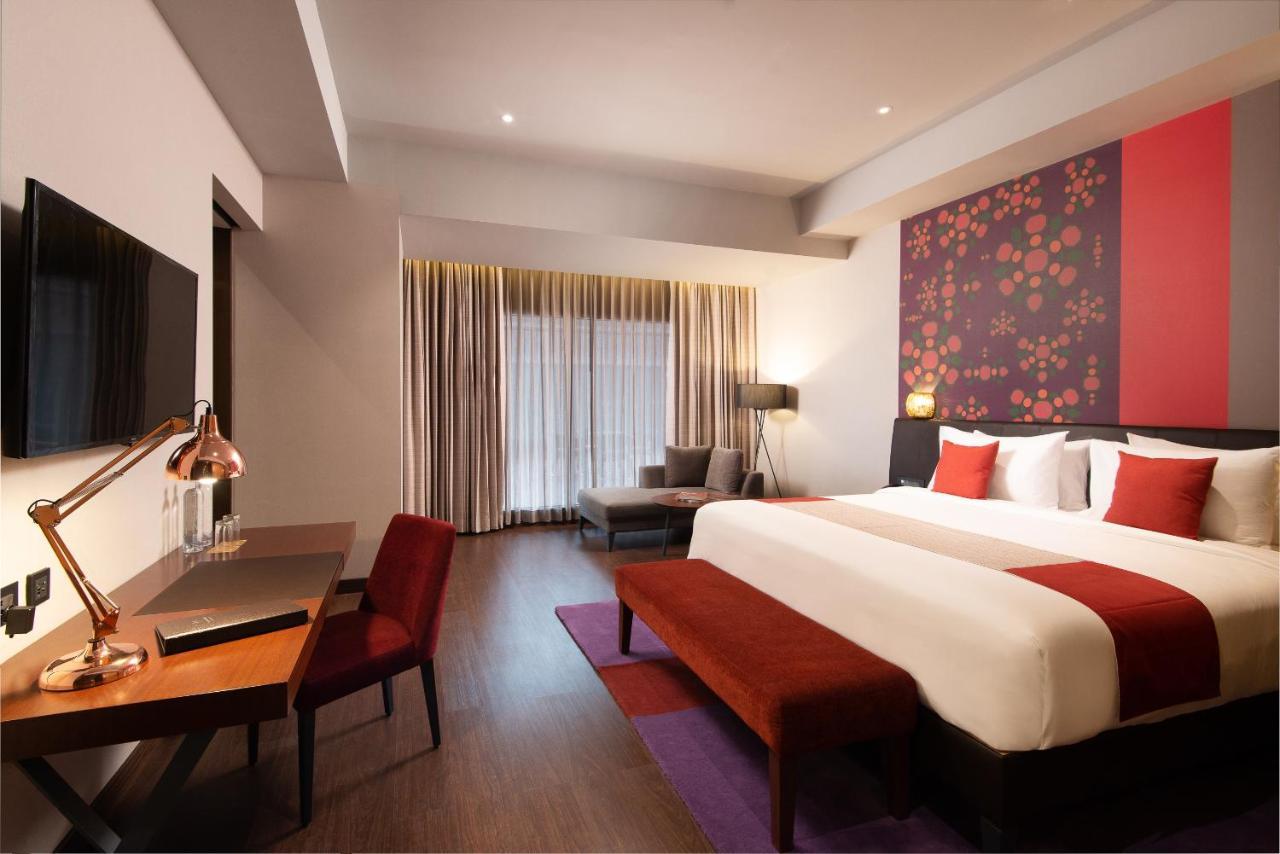 Executive Suite 2 Bedroom Executive lounge access on F&B Spa & Laundry