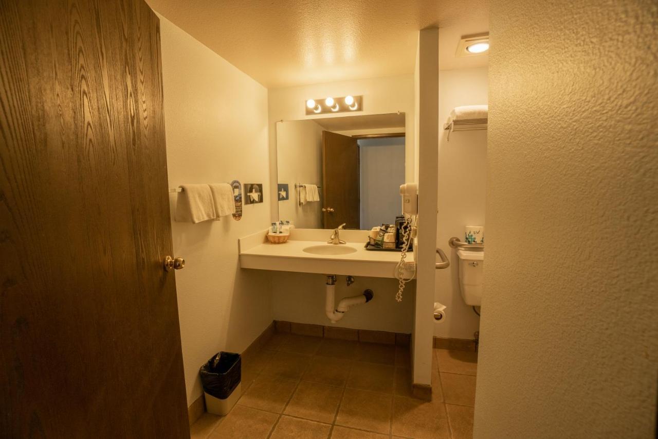 Queen Room with River View
