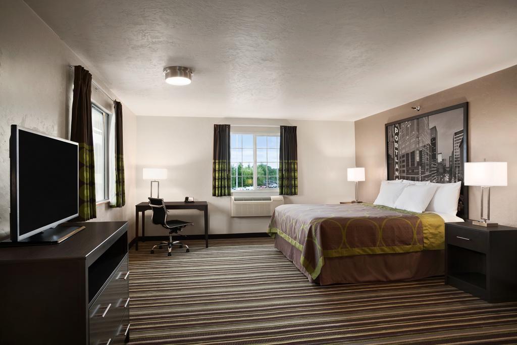 Suite Deluxe con cama extragrande para no fumadores