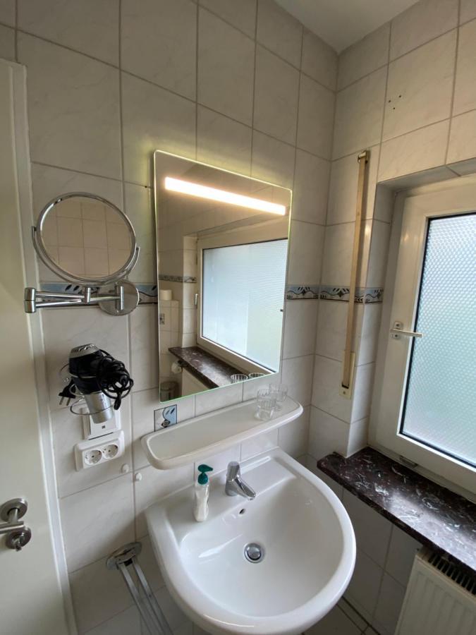 Double Room Private Bathroom