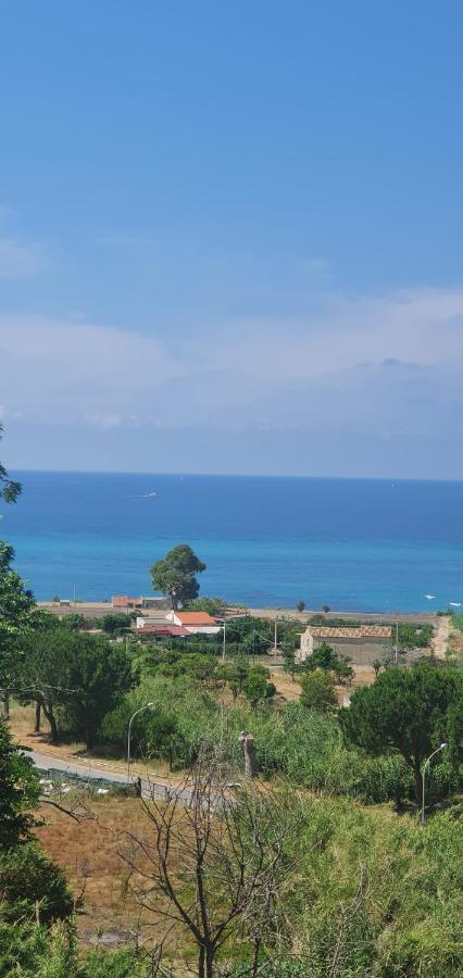 Double or Twin Room Sea View