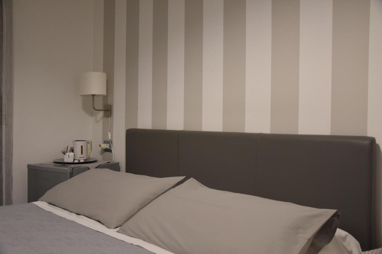 Classic Single Room