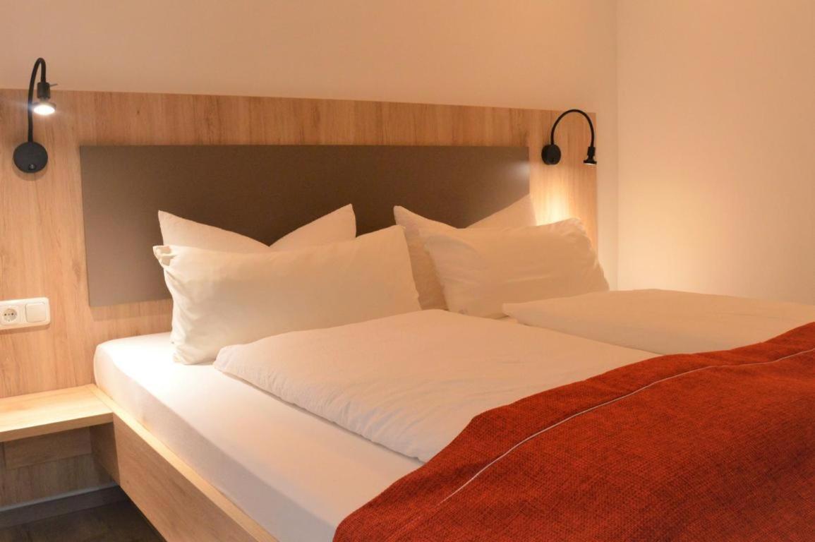 Double Room Mountain View