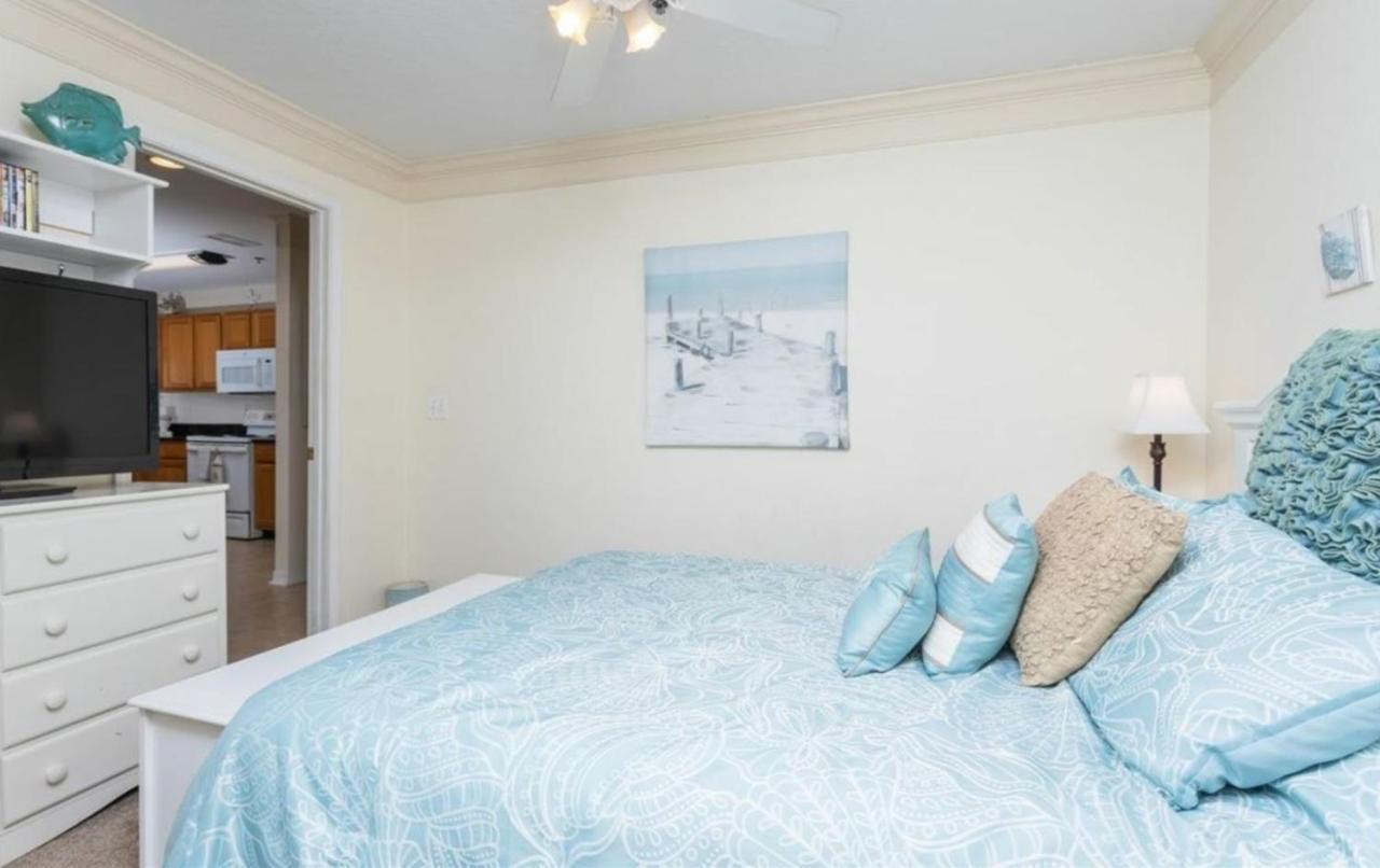 Two-Bedroom Apartment Ocean View