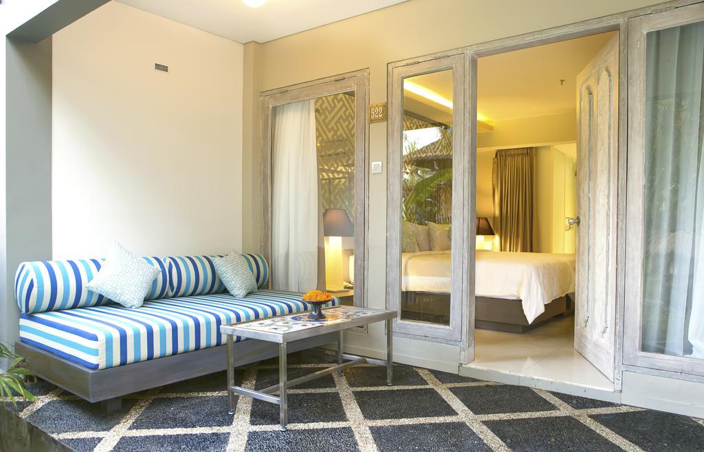 Deluxe Double or Twin Rooms
