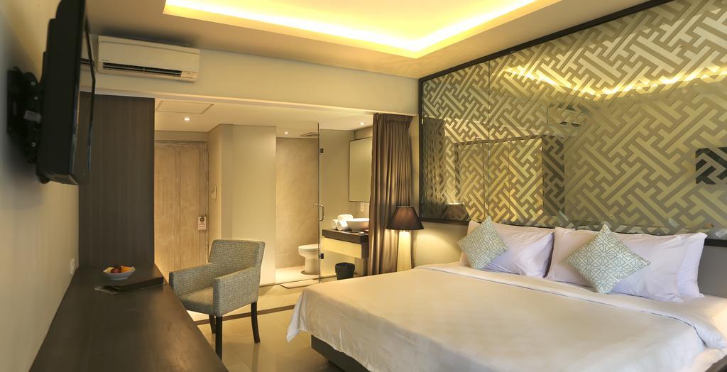 Deluxe Double or Twin Rooms