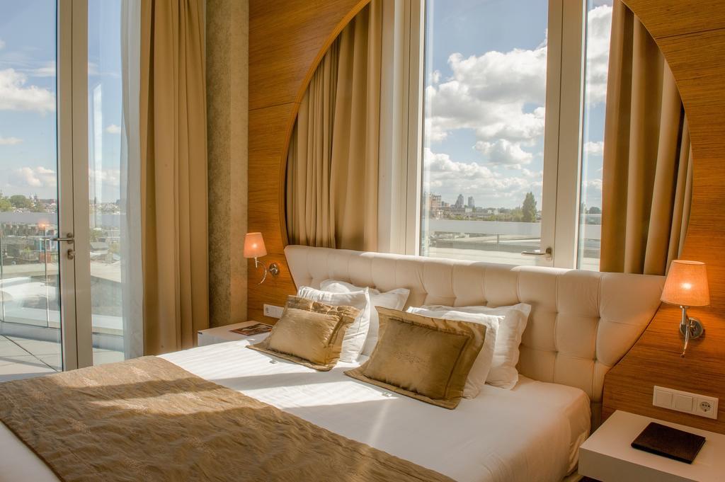 Penthouse Suite with Terrace and City View,112935492:JPEG