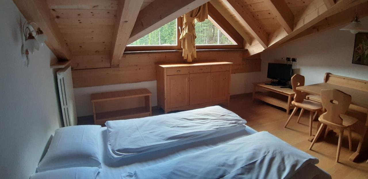 One-Bedroom Apartment Attic